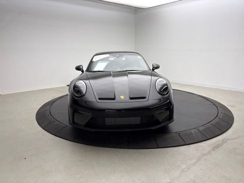 Certified 2025 Porsche 911 GT3 RWD image 10