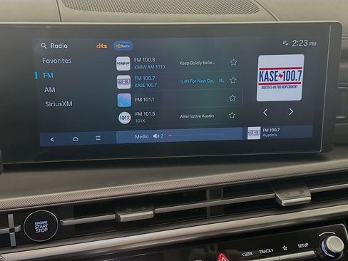 Certified 2024 Hyundai Santa Fe XRT image 15