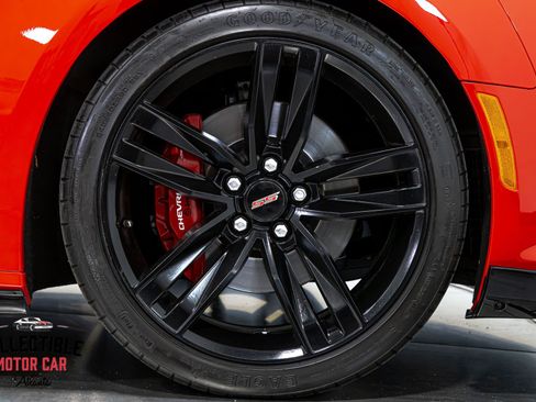 Used 2016 Chevrolet Camaro SS RWD image 64