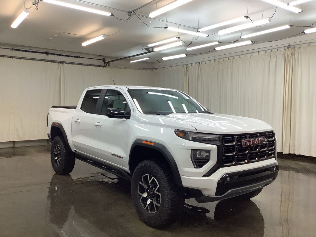Used 2024 GMC Canyon AT4X AWD/4WD image 3