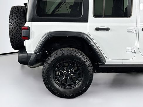 Used 2023 Jeep Wrangler Unlimited Rubicon 4xe AWD/4WD image 41