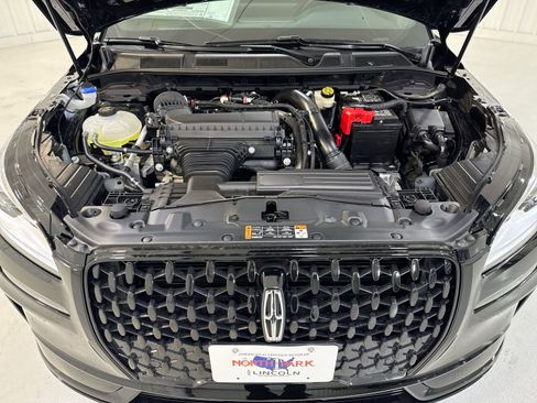 New 2026 Lincoln Corsair Reserve w/ Jet Appearance Package image 31