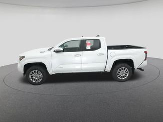 New 2025 Toyota Tacoma Limited AWD/4WD video 3