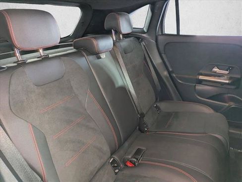 Certified 2022 Mercedes-Benz GLA 250 image 21