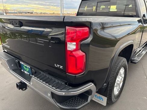 Certified 2022 Chevrolet Silverado 3500 LTZ w/ LTZ Plus Package image 29