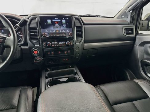 Used 2024 Nissan Titan PRO-4X w/ Pro-4x Convenience Package AWD/4WD image 28