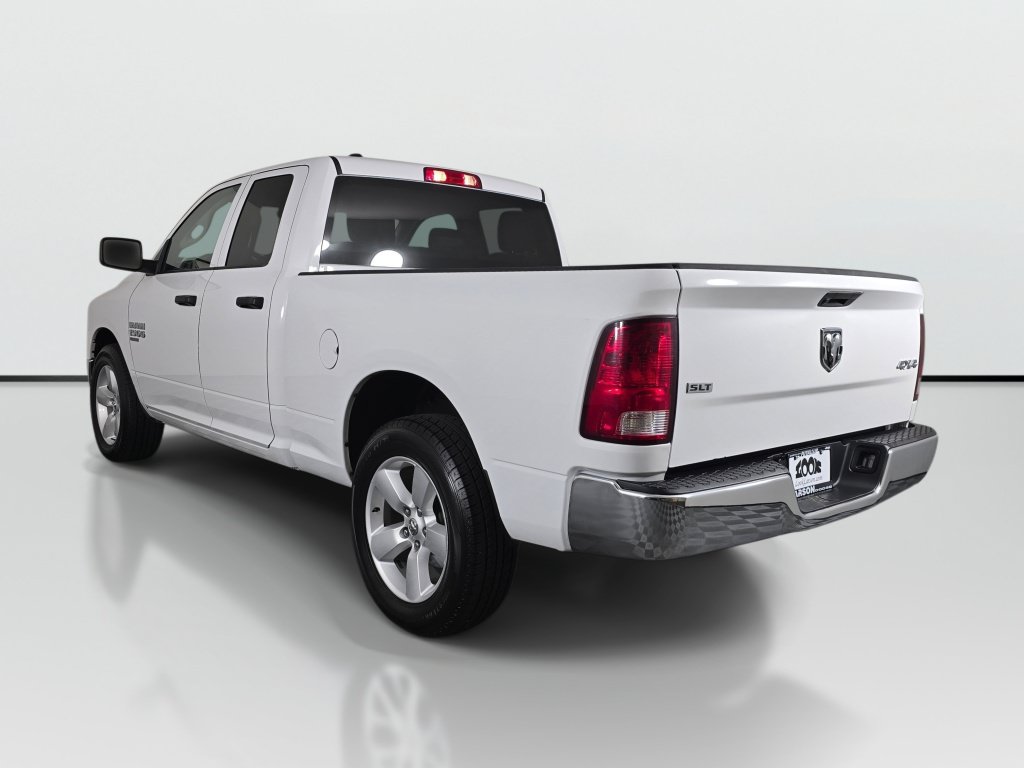 Used 2024 RAM 1500 Classic SLT AWD/4WD image 3