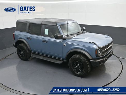 Used 2025 Ford Bronco Big Bend w/ Black Diamond Package AWD/4WD image 45