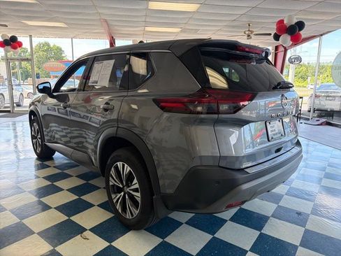 Used 2021 Nissan Rogue SV AWD/4WD image 5