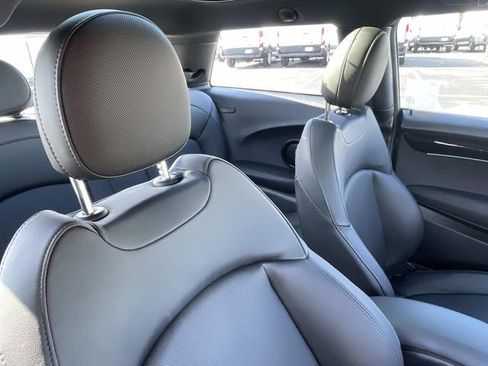 Used 2023 MINI Cooper SE image 34