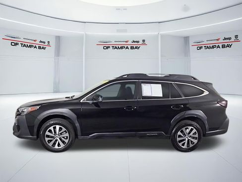 Used 2024 Subaru Outback Premium AWD/4WD image 47