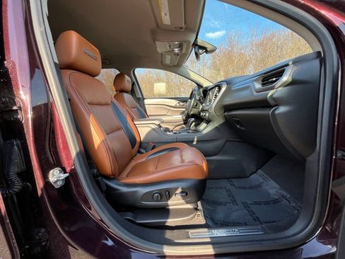 Certified 2018 GMC Acadia SLT AWD/4WD image 22