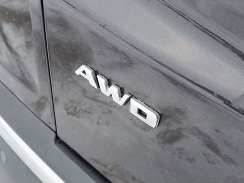 Used 2017 Cadillac XT5 Luxury image 37