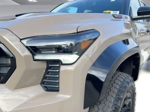 Used 2025 Toyota Tacoma TRD Pro w/ Tow Tech Package image 11