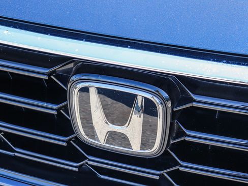 Used 2025 Honda CR-V EX-L image 4