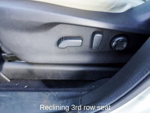 Used 2024 Subaru Ascent Limited image 16