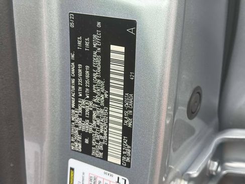 Used 2023 Lexus RX 350 Premium w/ Accessory Package AWD/4WD image 24