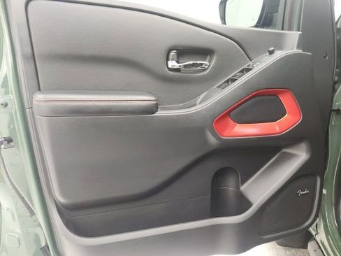 Used 2025 Nissan Frontier Pro-X w/ Pro Convenience Package image 11
