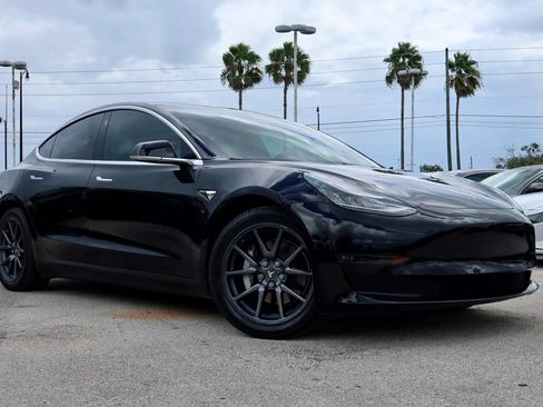 Used 2018 Tesla Model 3 Long Range AWD/4WD image 1
