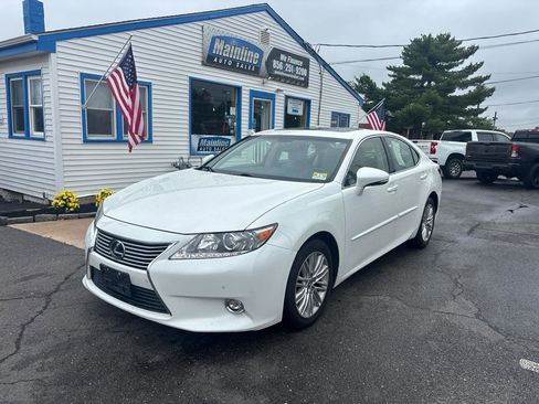 Used 2015 Lexus ES 350 w/ Luxury Package FWD image 10