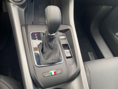 Used 2024 Alfa Romeo Tonale Ti AWD/4WD image 30