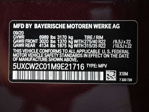 Used 2021 BMW X7 xDrive40i w/ M Sport Package AWD/4WD image 11