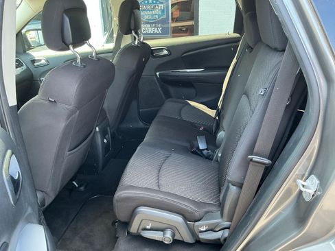 Used 2013 Dodge Journey SXT w/ Flexible Seating Group FWD image 15