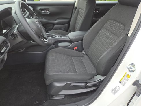 Used 2025 Honda HR-V LX image 23