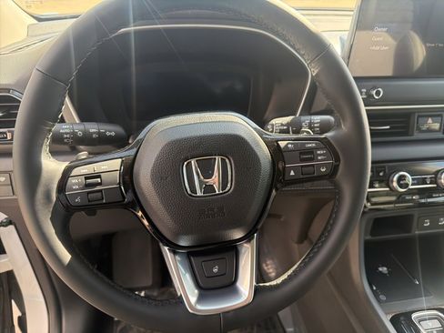 New 2026 Honda Pilot Elite image 9