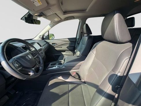 Certified 2025 Honda Ridgeline RTL image 24