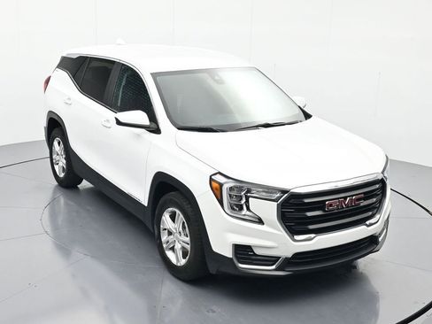 Used 2024 GMC Terrain SLE FWD image 29