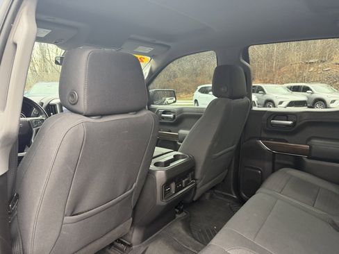 Used 2020 Chevrolet Silverado 1500 LT Trail Boss image 15