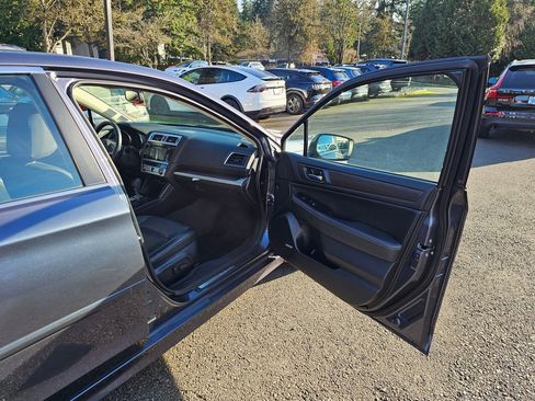 Used 2015 Subaru Legacy 3.6R Limited image 28