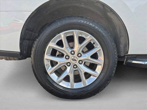 Used 2021 Ford Expedition XLT RWD image 9