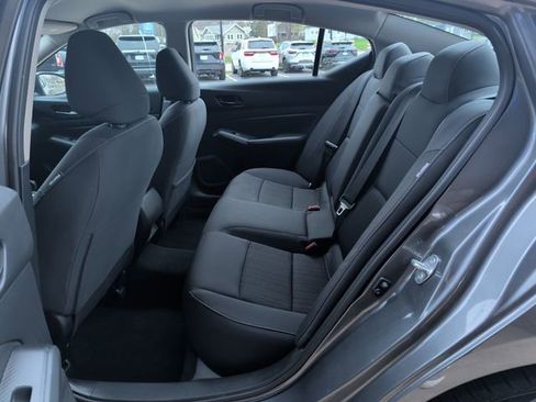 Used 2025 Nissan Altima 2.5 SV AWD/4WD image 22