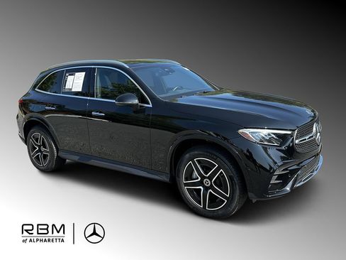 Certified 2026 Mercedes-Benz GLC 300 image 1