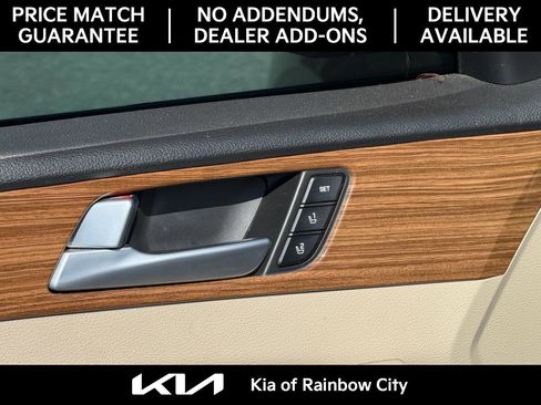 Used 2015 Hyundai Sonata Limited w/ Option Group 05 FWD image 13