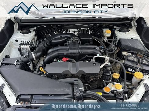 Used 2016 Subaru Crosstrek 2.0i Premium AWD/4WD image 41