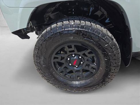Used 2023 Toyota 4Runner TRD Off-Road Premium w/ Off Road Premium Plus Package AWD/4WD image 24