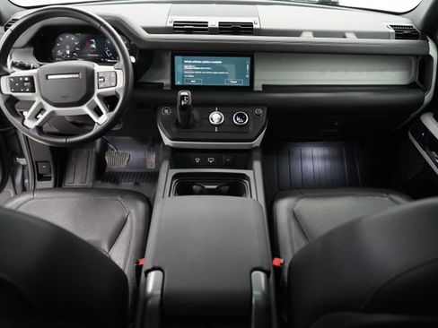 Used 2024 Land Rover Defender 110 S image 11