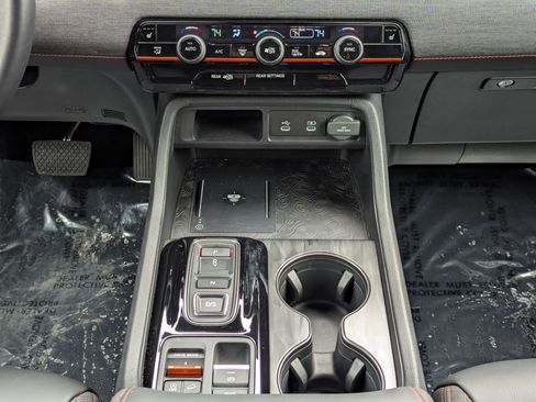 Used 2026 Honda Passport TrailSport image 19