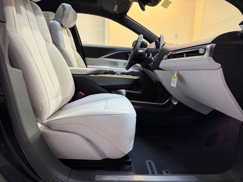 New 2026 Cadillac Lyriq Sport AWD/4WD image 52