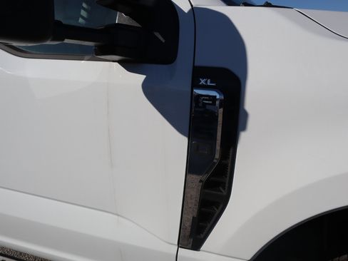 New 2025 Ford F350 XL w/ XL Chrome Package image 19