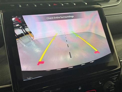 Used 2024 Jeep Grand Cherokee Limited image 21