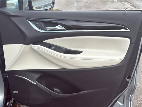 Used 2023 Buick Enclave Essence w/ Experience Buick Package image 12