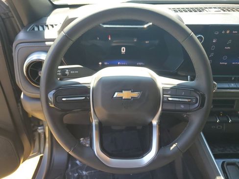 Used 2023 Chevrolet Colorado LT image 27