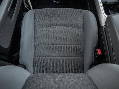 Used 2017 RAM 2500 Big Horn image 33