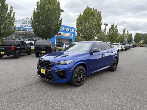Used 2024 BMW X6 M Competition AWD/4WD image 5
