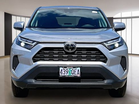 Used 2024 Toyota RAV4 LE AWD/4WD image 5