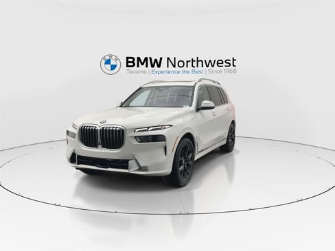 New 2026 BMW X7 xDrive40i w/ Premium Package image 8